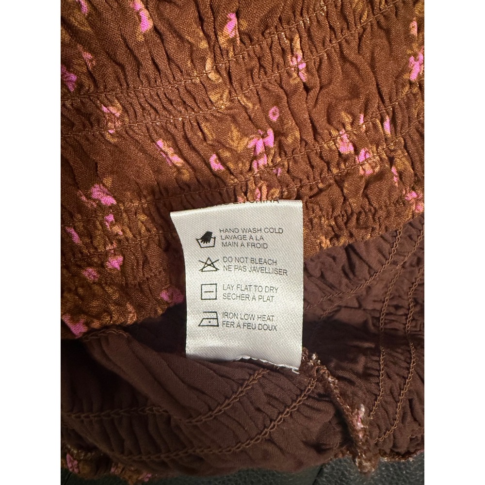 Saltwater Luxe Brown Pink Floral Smocked Puff Sleeve Crop Top Tie Front Medium - Picture 9 of 9